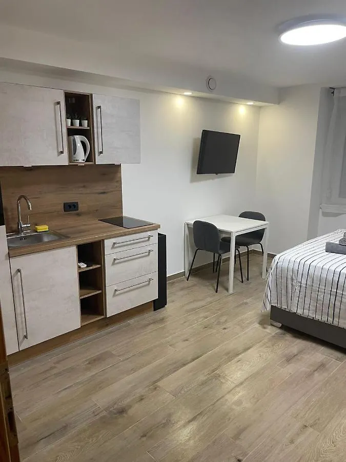 Apartments Anka Πούλα